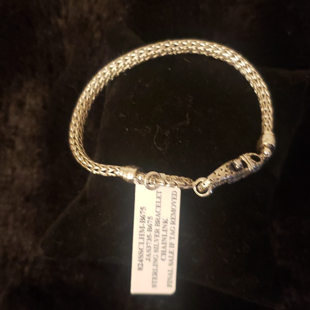 Sarda New sterling Silver Women’s Toggle Bracelet with Charm 6.75"
